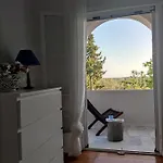 Olive Hill House * Vragkaniotika