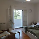 Olive Hill House * Vragkaniotika