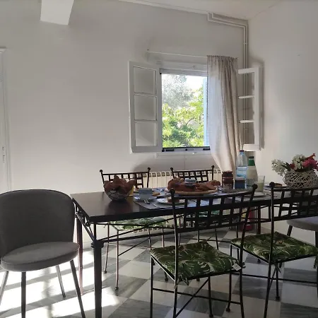 Σπίτι διακοπών Olive Hill House