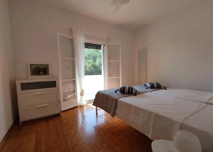 Olive Hill House Ferienhaus Vragkaniotika