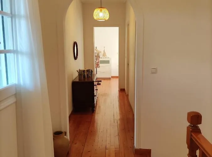 Дом отдыха Olive Hill House