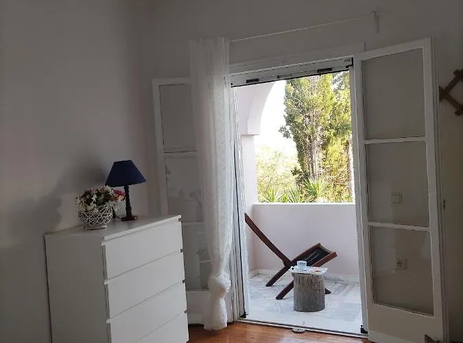 Дом отдыха Olive Hill House