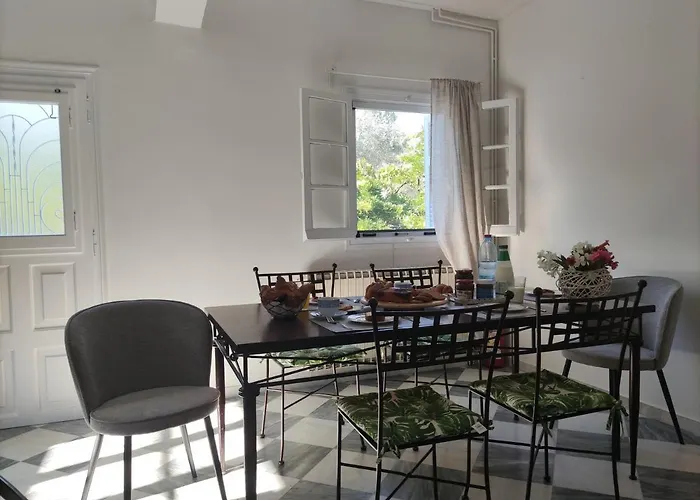 Ferienhaus Olive Hill House